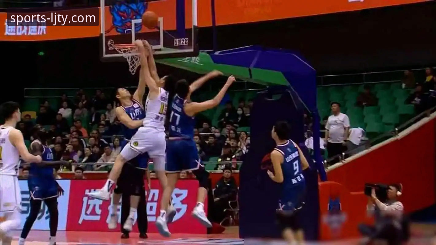 乐竞体育手机版使用技巧 如何通过一场CBA焦点战,掌握乐竞体育手机版使用技巧?